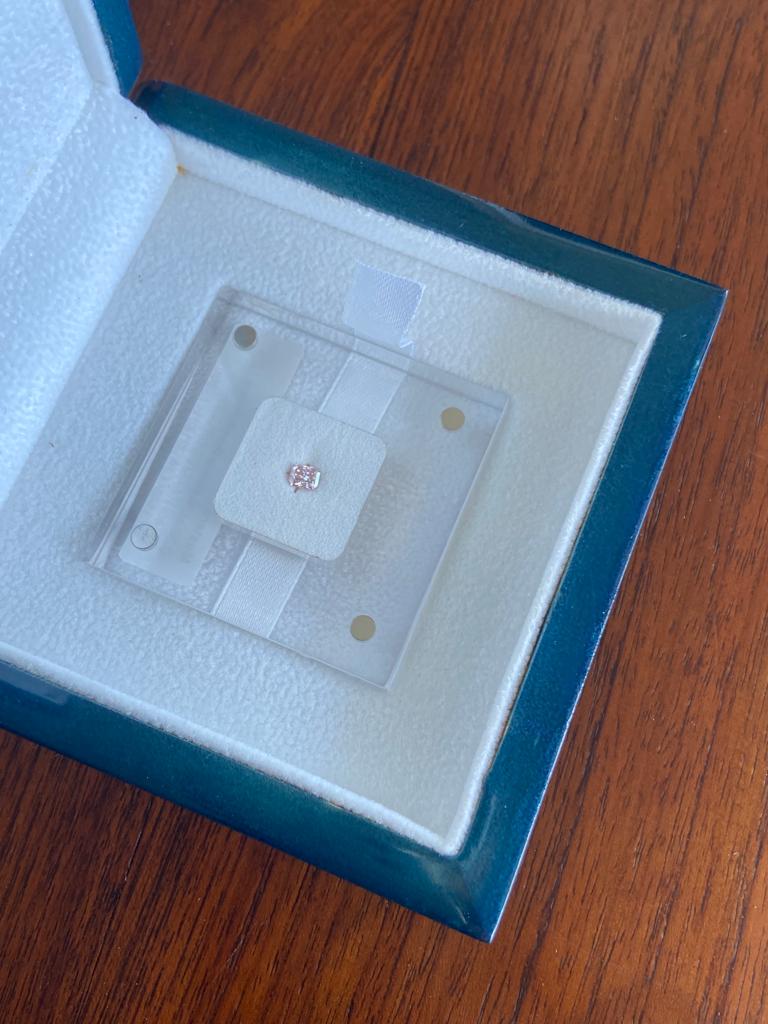 Pink argyle diamond 0.38ct - Image 5