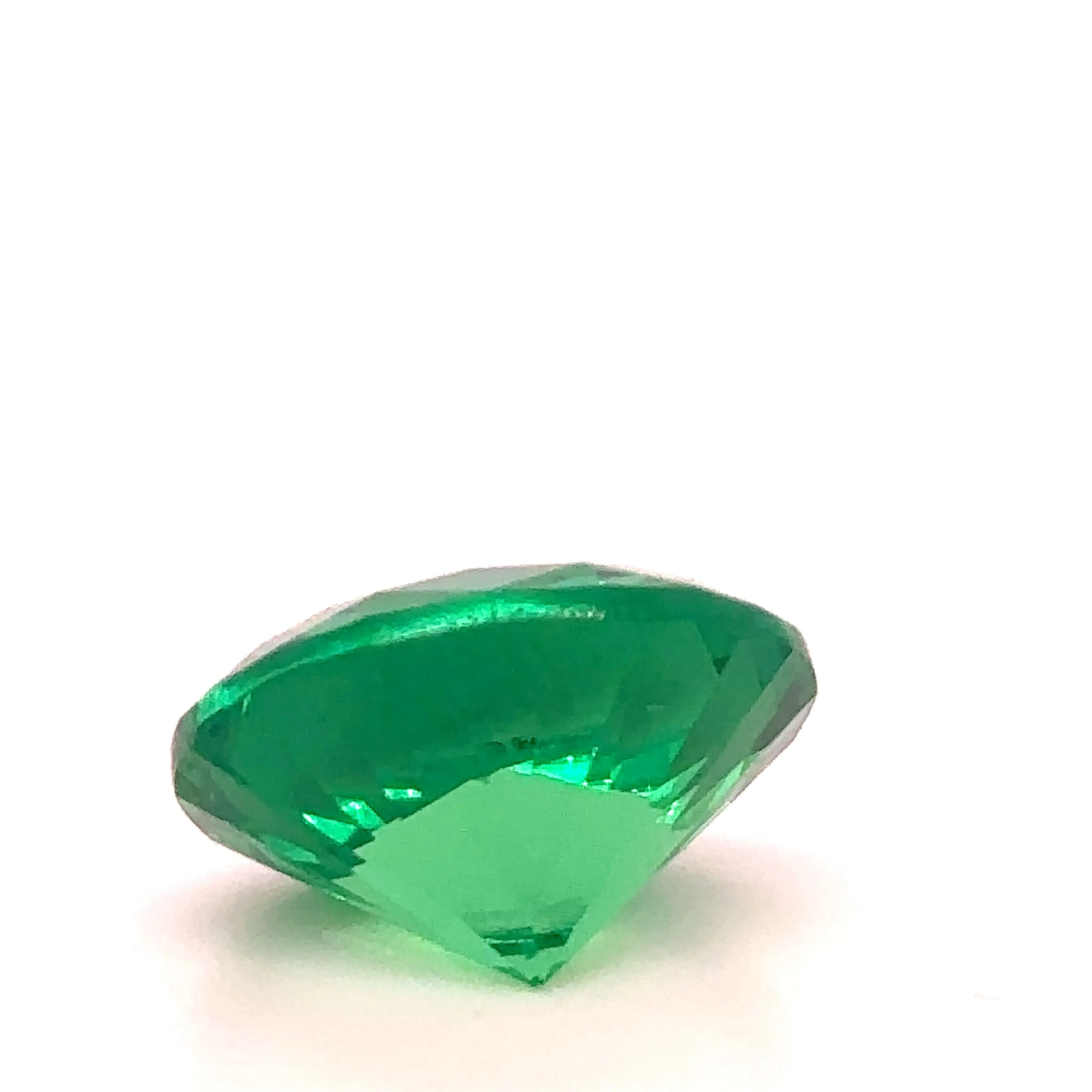 Bespoke Loose Rare Green Yttrium Aluminium Garnet 18.87ct - Image 6