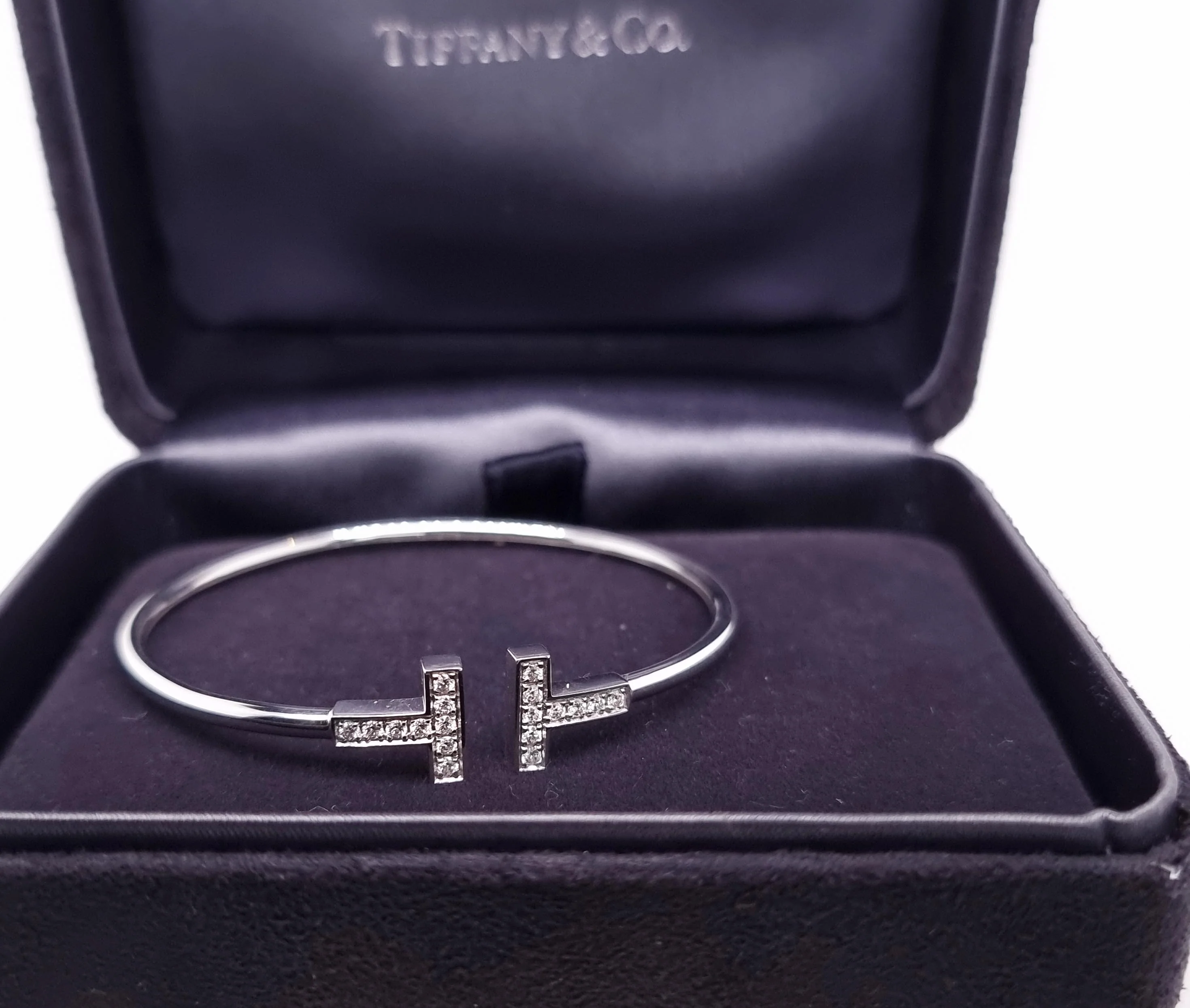 Tiffany & Co T Diamond Wire Bracelet - Image 4